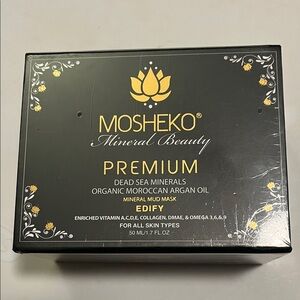 Mineral Beauty Premium Mineral Mud Mask - Black and Gold NWT new in plastic